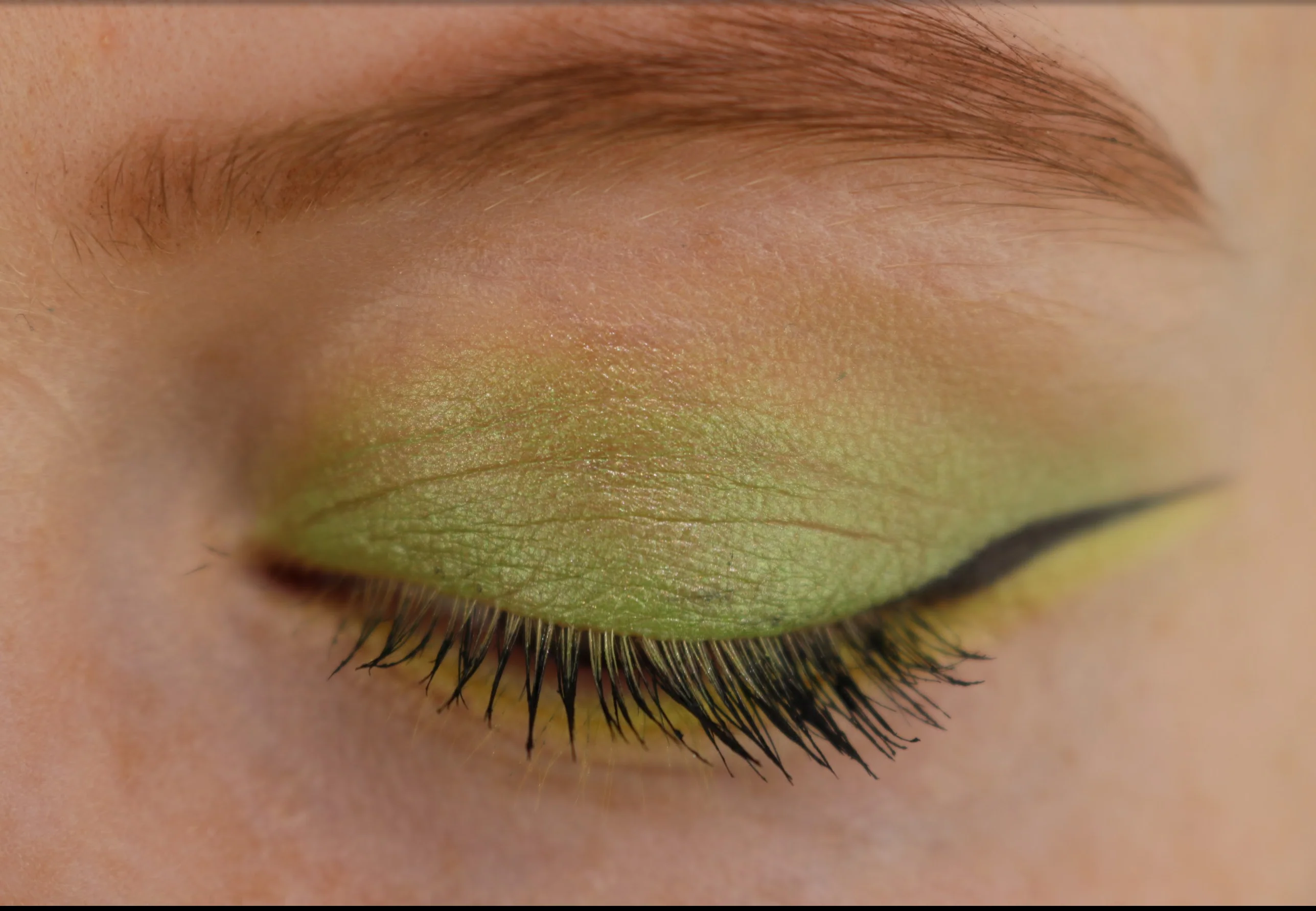 Eyeshadow Kiwi - Image 3