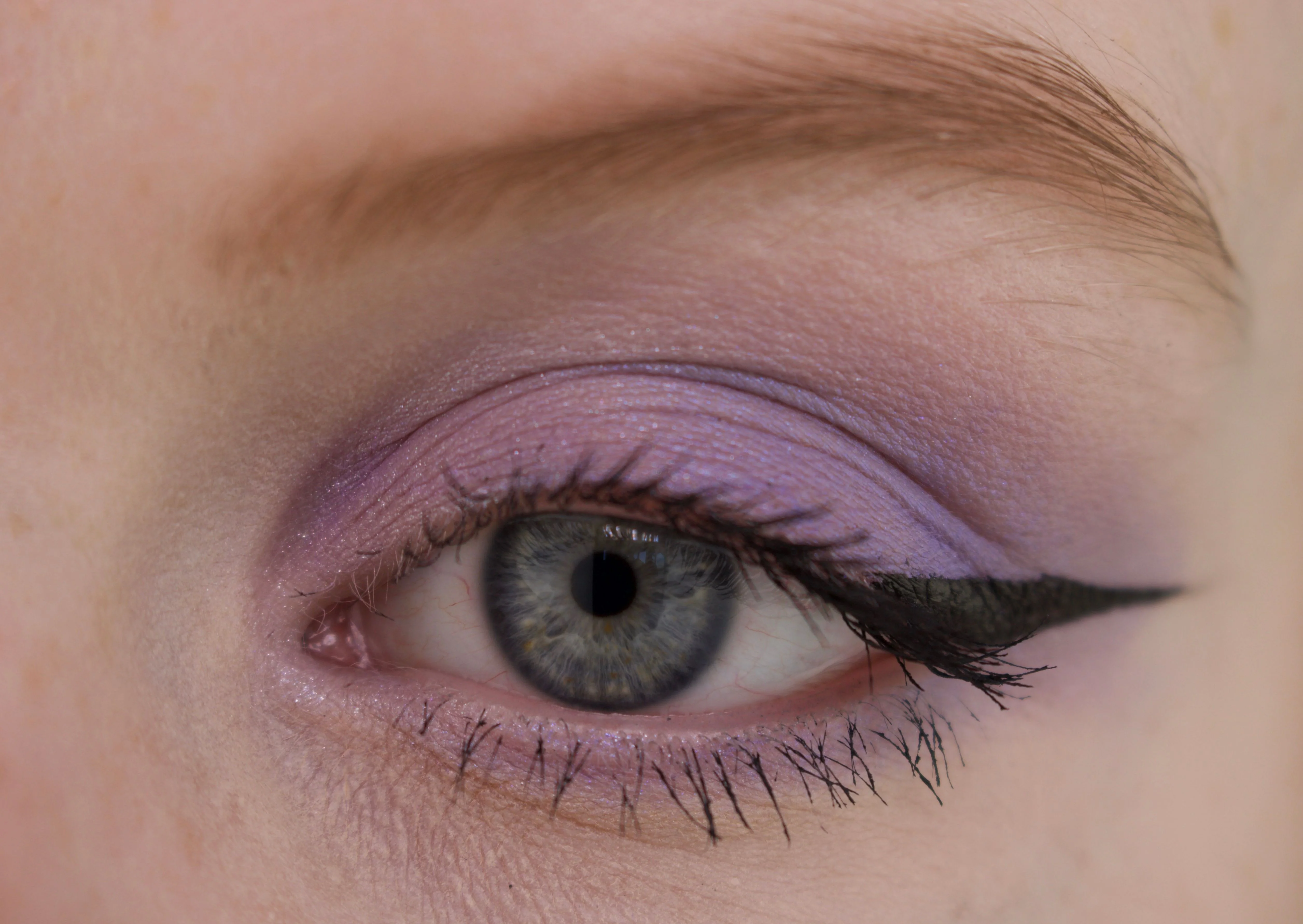 Eyeshadow Lavender Haze - Image 2
