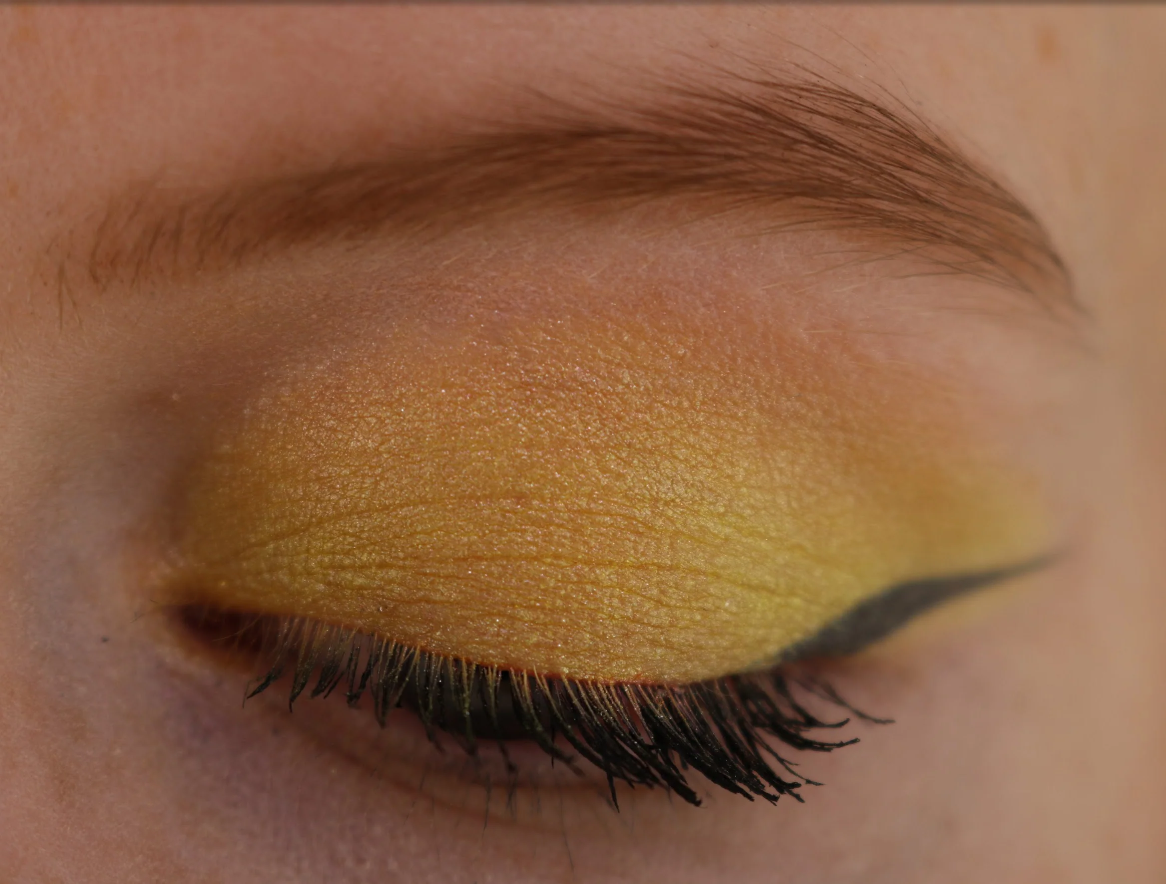 Eyeshadow Lovely Lemon - Image 3
