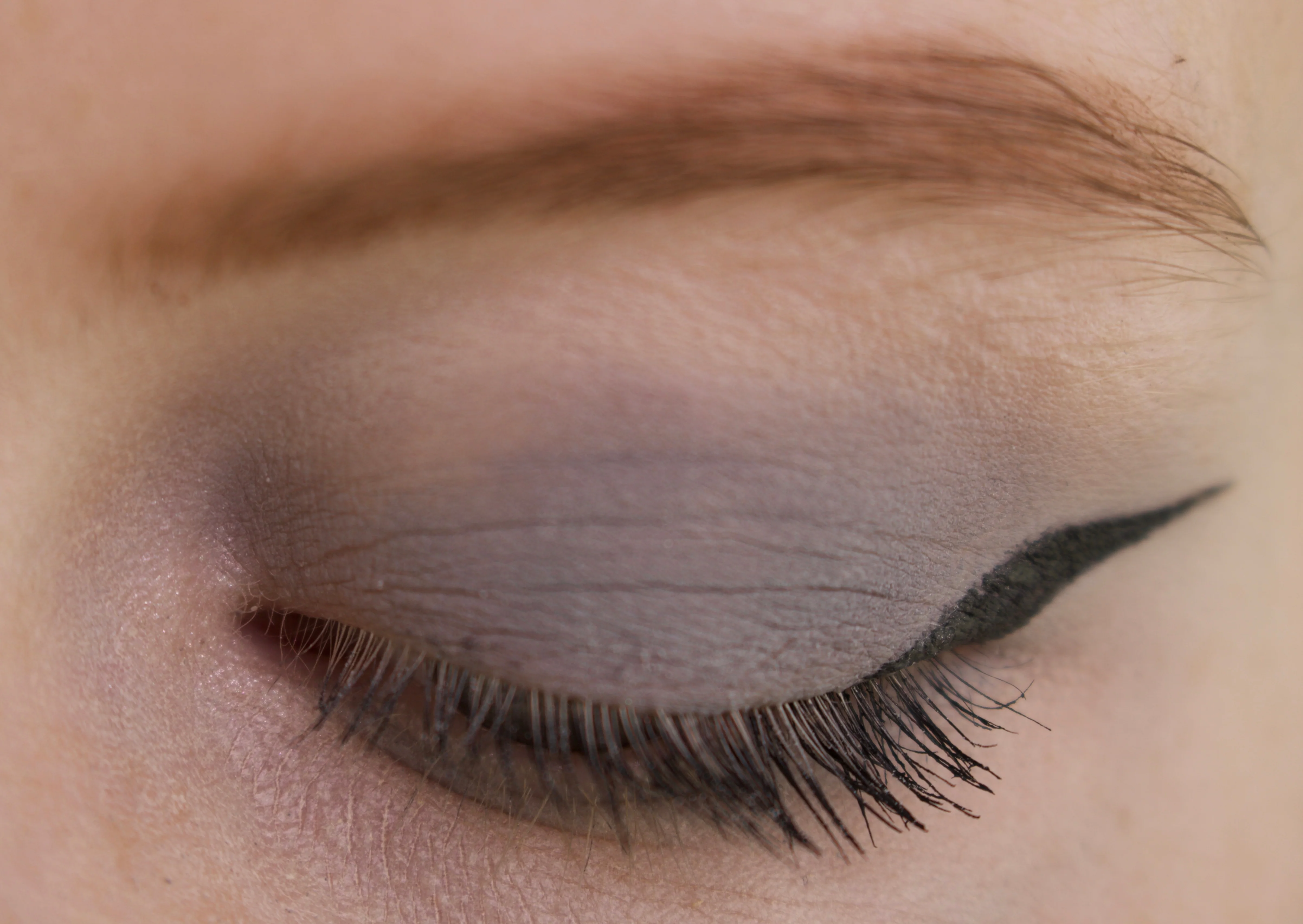 Eyeshadow Matte Mist - Image 4