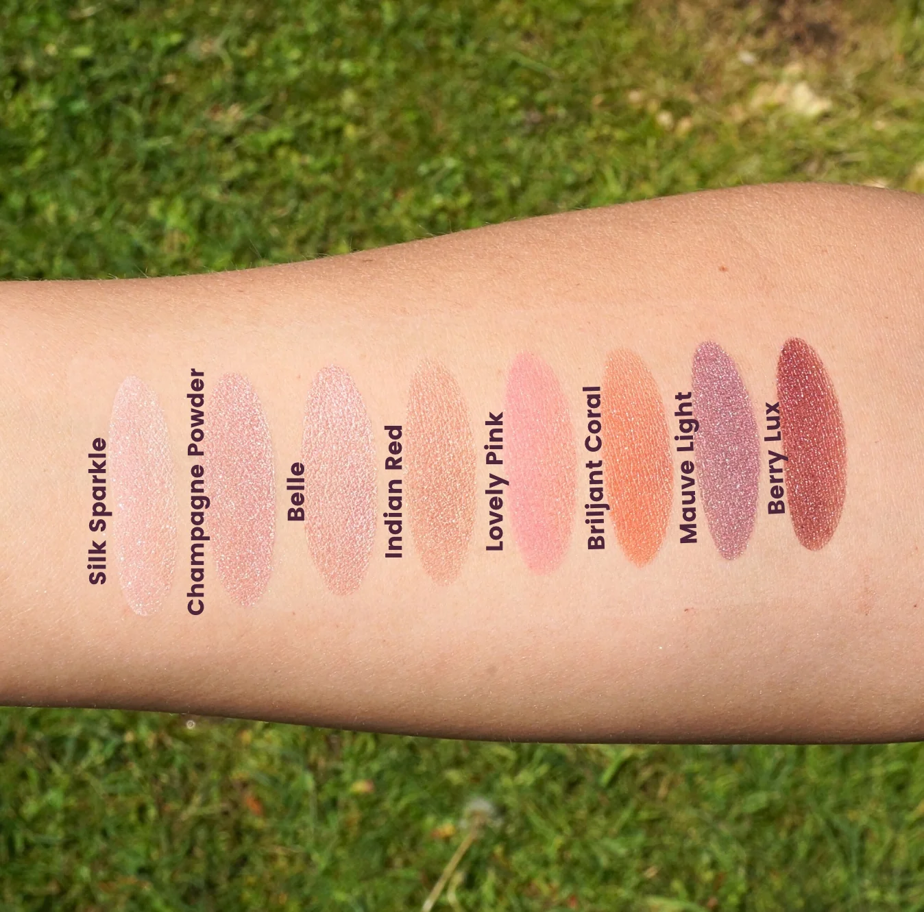 Eyeshadow Belle - Image 3