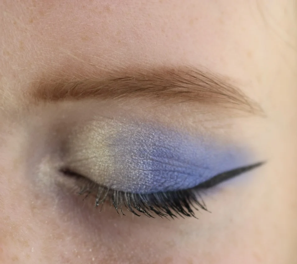 Eyeshadow Night Light - Image 4
