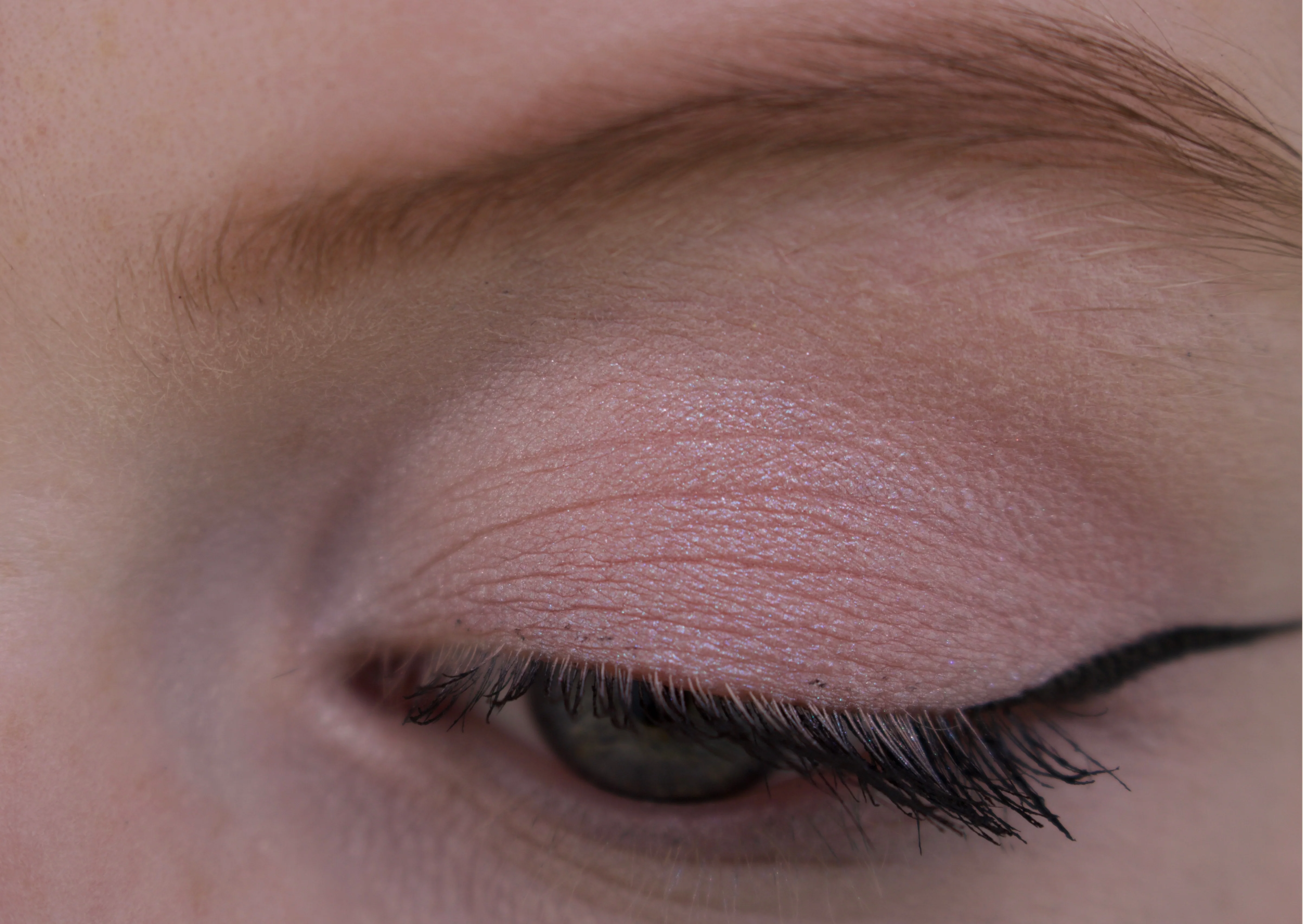Eyeshadow Royal Pearl - Image 4