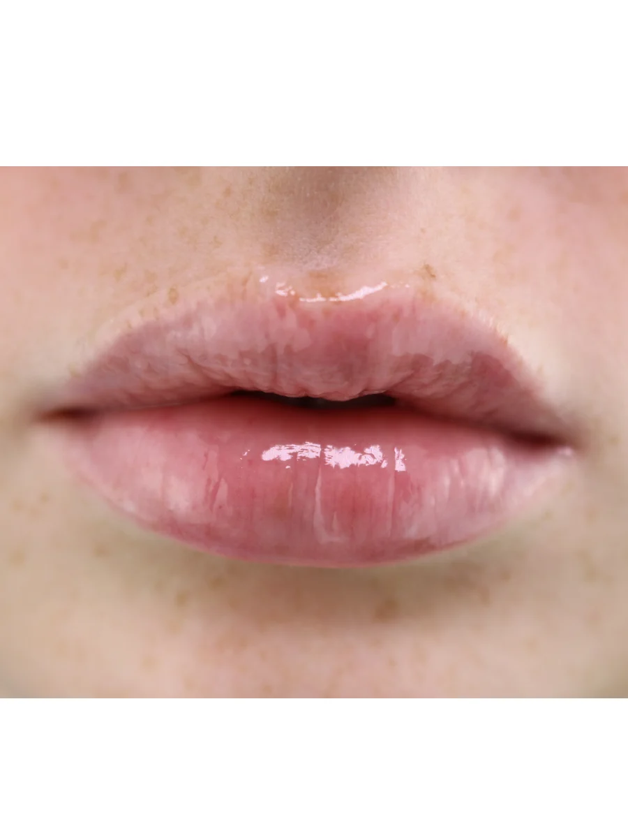 Lipgloss 657 Pure Gloss Sample